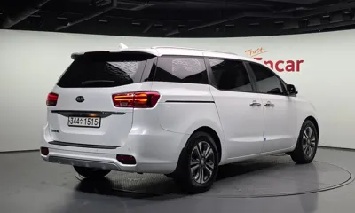 Kia Canival 2019, 206620 км, за 4886 USD