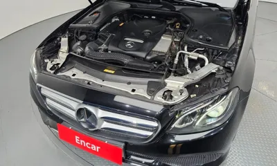Mercedes-Benz E-Class 2018, 83887 км, за 13130.58 USD - фото 6