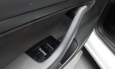Tesla Model 3 2020, 50526 км, за 18566.79 USD - фото 30