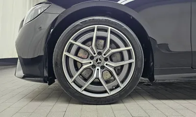 Mercedes-Benz E-Class 2023, 32186 км, за 36694.24 USD