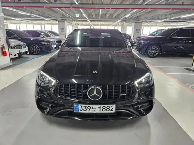 Mercedes-Benz E-Class 2023, 67300 км, за 46225.13 USD