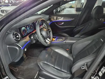 Mercedes-Benz E-Class 2023, 67300 км, за 46225.13 USD - фото 9