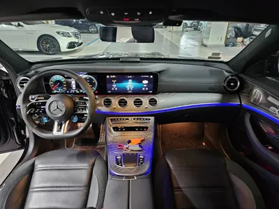 Mercedes-Benz E-Class 2023, 67300 км, за 46225.13 USD - фото 12