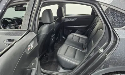 Kia K3 2022, 99488 км, за 8402.26 USD - фото 11