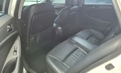 Hyundai Sonata 2014, 121000 км, за 4463.7 USD