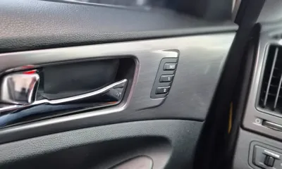 Hyundai Sonata 2014, 121000 км, за 4463.7 USD - фото 12