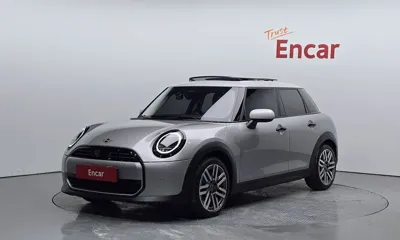 MINI Cooper · 2025 год