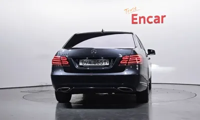 Mercedes-Benz E-Class 2016, 46664 км, за 12026.26 USD