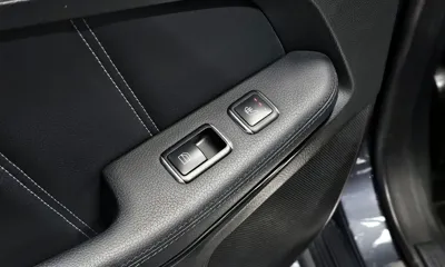 Mercedes-Benz E-Class 2016, 46664 км, за 12026.26 USD - фото 18
