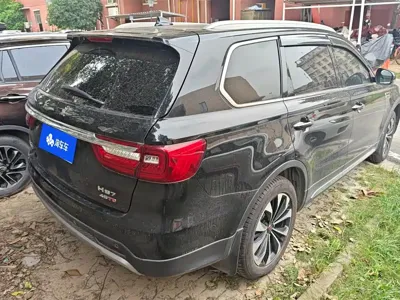 Hongqi Hongqi HS7 2022, 48800 км, за 10888.55 USD