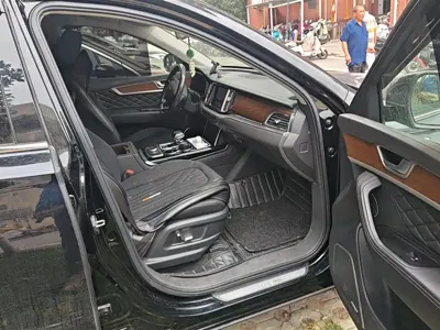 Hongqi Hongqi HS7 2022, 48800 км, за 10888.55 USD - фото 8