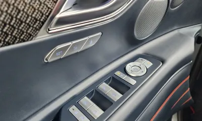 Genesis GV80 2024, 18629 км, за 48078.2 USD - фото 30