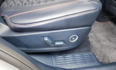 Genesis GV80 2024, 18629 км, за 48078.2 USD - фото 40