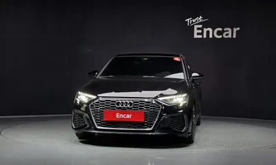 Audi A3 2023, 90514 км, за 13846.45 USD