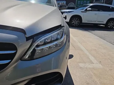 Mercedes-Benz C-Class 2019, 35400 км, за 16944.39 USD