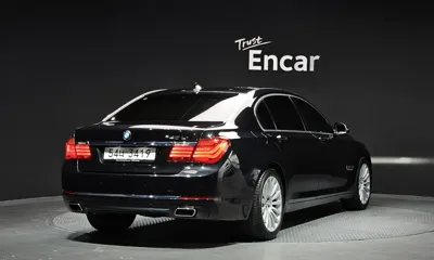 BMW 7-Series 2013, 90080 км, за 8210.72 USD
