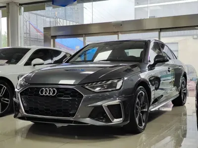 Audi A4L · 2023 год