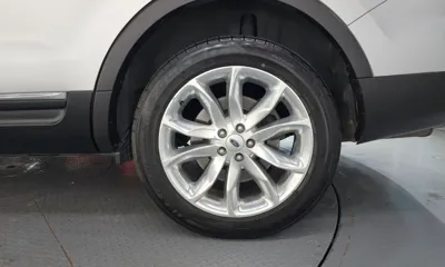 Ford Explorer 2015, 116454 км, за 5279.15 USD