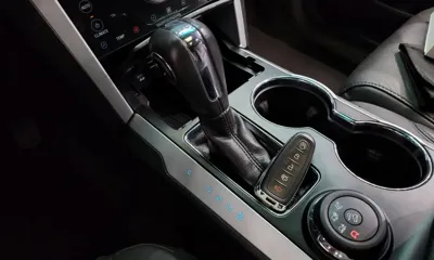 Ford Explorer 2015, 116454 км, за 5279.15 USD - фото 9