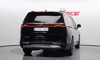 Kia Canival 2023, 69550 км, за 19627.15 USD