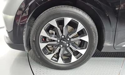 Kia Canival 2023, 69550 км, за 19627.15 USD