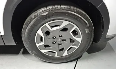 Hyundai Santafe 2022, 64513 км, за 16880.78 USD
