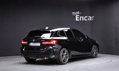 BMW 1-Series 2023, 23469 км, за 18301.95 USD
