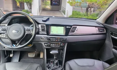 Kia Niro 2018, 94977 км, за 9124.33 USD - фото 10