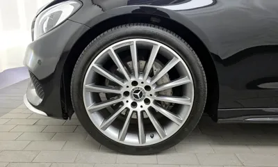 Mercedes-Benz C-Class 2017, 70681 км, за 14246.69 USD