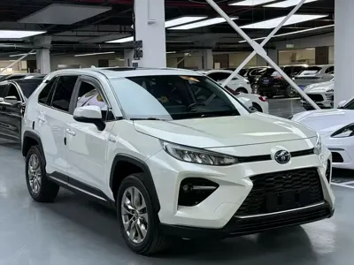 Toyota Wildlander 2023, 29000 км, за 17406.96 USD