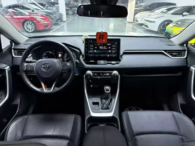 Toyota Wildlander 2023, 29000 км, за 17406.96 USD