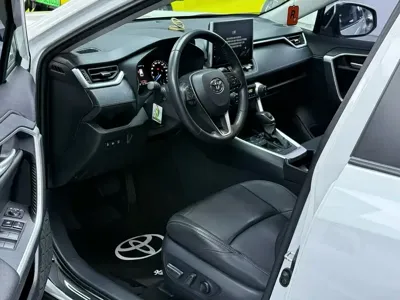 Toyota Wildlander 2023, 29000 км, за 17406.96 USD