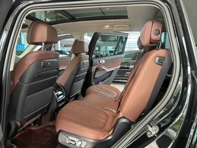 BMW X7 2023, 40199 км, за 86608.09 USD - фото 17