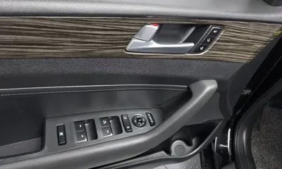 Hyundai Sonata 2015, 97648 км, за 7032.62 USD - фото 28