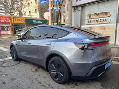 Tesla Model Y 2026, 546 км, за 29939.61 USD - фото 6
