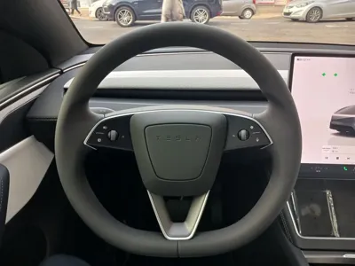 Tesla Model Y 2026, 546 км, за 29939.61 USD - фото 8
