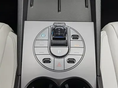 BYD 海豹06 2025, 15100 км, за 9654.61 USD - фото 13