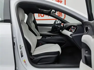 BYD 海豹06 2025, 15100 км, за 9654.61 USD - фото 23