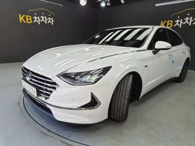 Hyundai Sonata 2020, 145174 км, за 10699.75 USD
