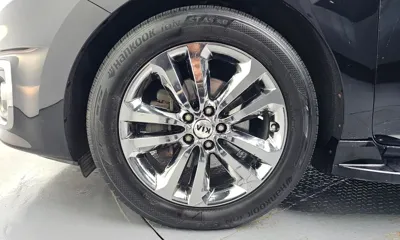 Kia Canival 2016, 114596 км, за 8338.77 USD