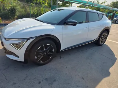 Kia EV6 · 2025 год