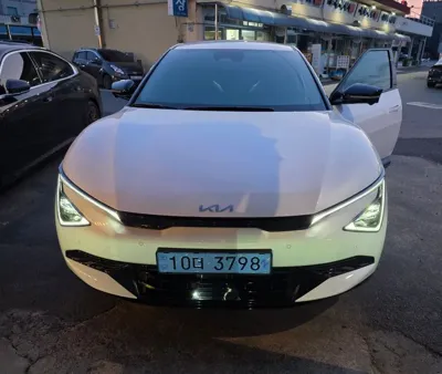 Kia EV6 2025, 25300 км, за 27569.91 USD