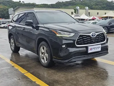 Toyota Highlander 2023, 56600 км, за 23019.23 USD