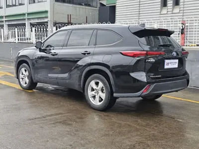 Toyota Highlander 2023, 56600 км, за 23019.23 USD