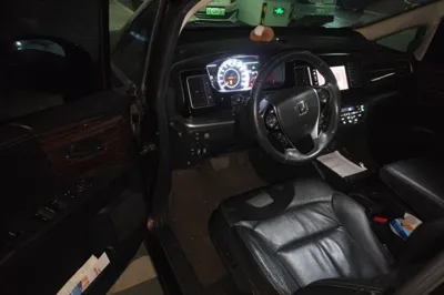 Honda Elysion 2016, 182700 км, за 14938 USD - фото 19