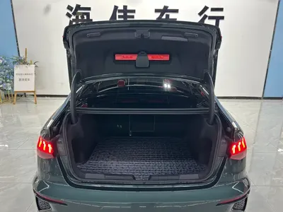 Audi A3 2023, 9000 км, за 25055.54 USD - фото 6