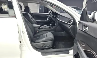Kia K5 2019, 42629 км, за 9915.4 USD - фото 11