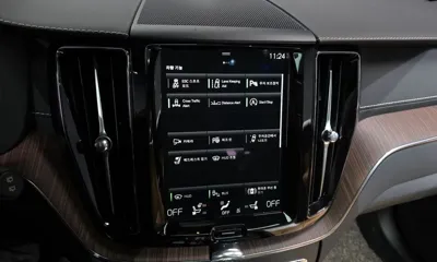 Volvo XC60 2021, 77602 км, за 26688.72 USD - фото 16