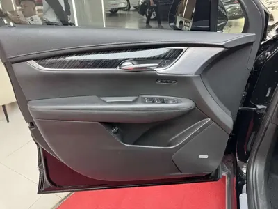 Cadillac XT6 2021, 81000 км, за 25455.66 USD - фото 7