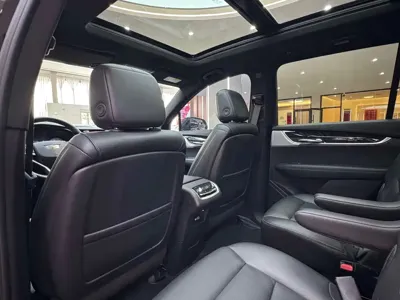 Cadillac XT6 2021, 81000 км, за 25455.66 USD - фото 11